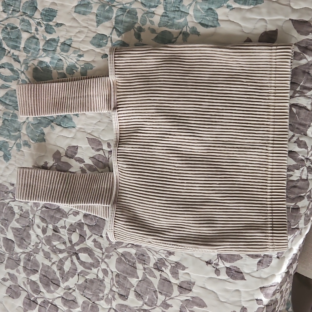 Zenana Ash Mocha Washed Ribbed Seamless Top With Bra Pads NWOT - Picture 3 of 4